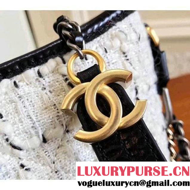 Chanel Tweed/Calfskin Gabrielle Small Hobo Bag A91810 White/Gray 2017 (KN-7101007 )