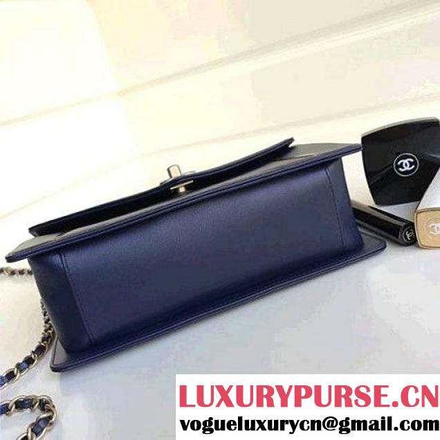 Chanel Lambskin Chevron Small/Medium Flap Bag A91897/A91898 2017 (1A111-7091315 )
