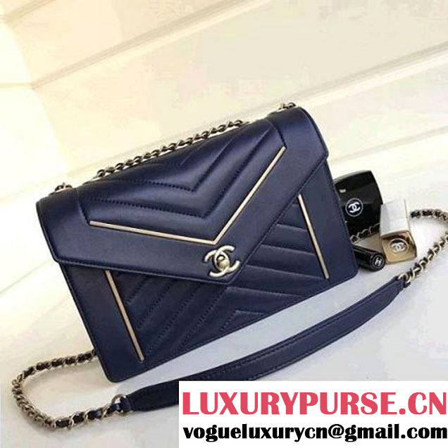 Chanel Lambskin Chevron Small/Medium Flap Bag A91897/A91898 2017 (1A111-7091315 )