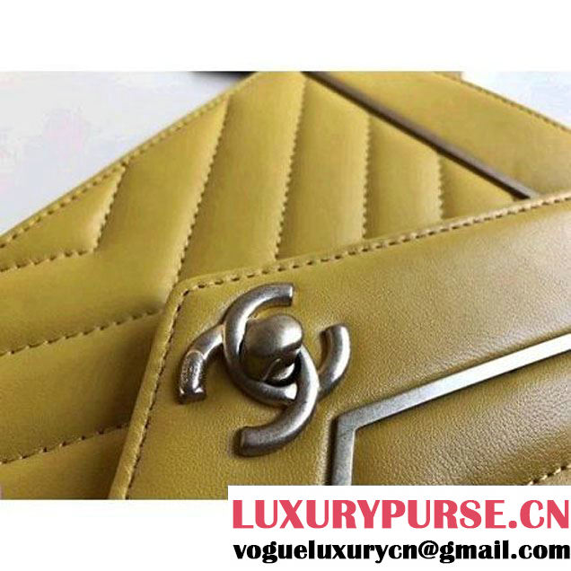 Chanel Lambskin Chevron Small/Medium Flap Bag A91897/A91898 Yellow 2017 (1A111-7091314 )
