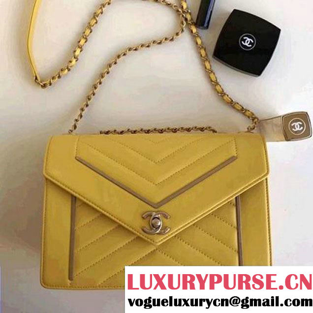 Chanel Lambskin Chevron Small/Medium Flap Bag A91897/A91898 Yellow 2017 (1A111-7091314 )