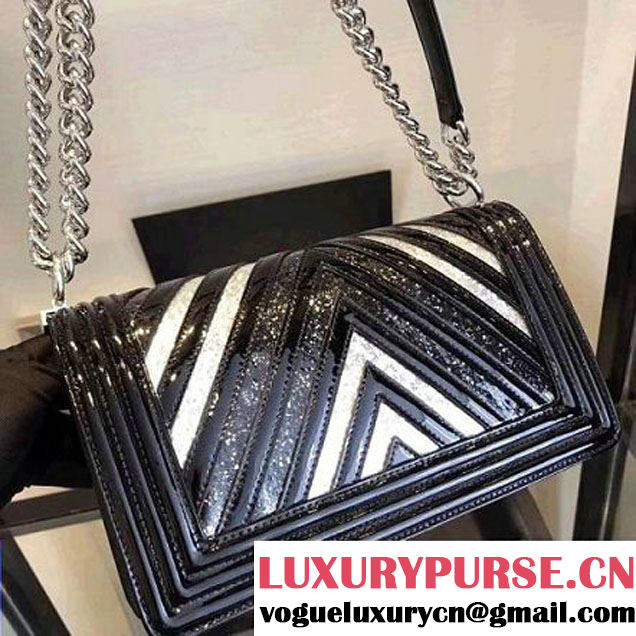 Chanel Chevron Glittered PVC & Patent Leather Medium Boy Flap Bag A67086 2017 (KN-7110103 )