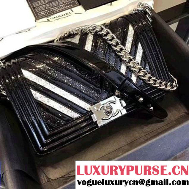 Chanel Chevron Glittered PVC & Patent Leather Medium Boy Flap Bag A67086 2017 (KN-7110103 )