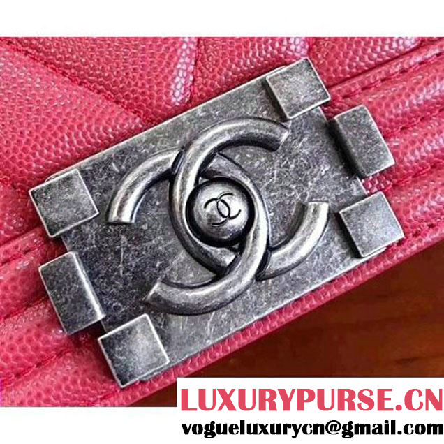 Chanel Chevron Grained Calfskin Small Boy Flap Bag Red 2017 (KN-7111032 )
