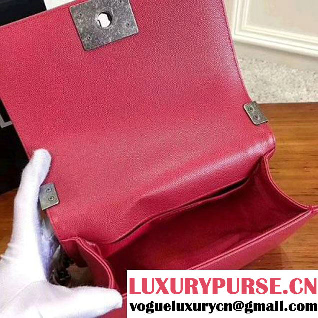 Chanel Chevron Grained Calfskin Small Boy Flap Bag Red 2017 (KN-7111032 )