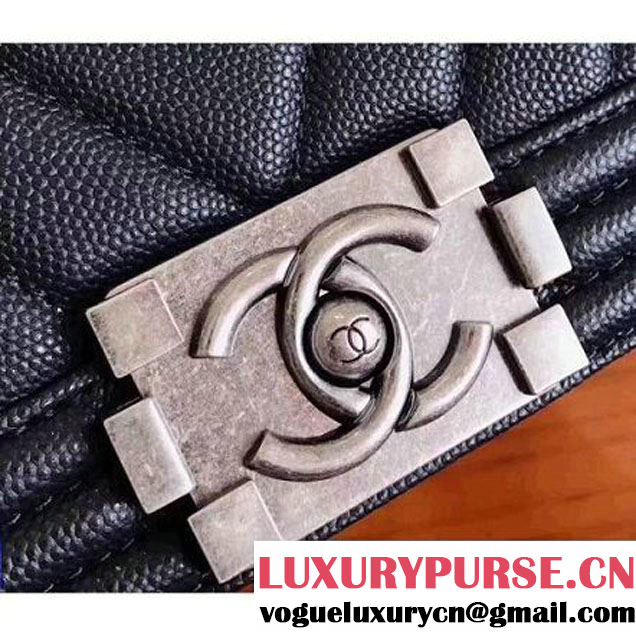 Chanel Chevron Grained Calfskin Small Boy Flap Bag Black 2017 (KN-7111031 )