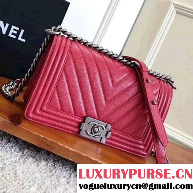 Chanel Chevron Grained Calfskin Medium Boy Flap Bag Red 2017 (KN-7111029 )