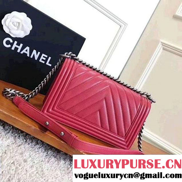Chanel Chevron Grained Calfskin Medium Boy Flap Bag Red 2017 (KN-7111029 )