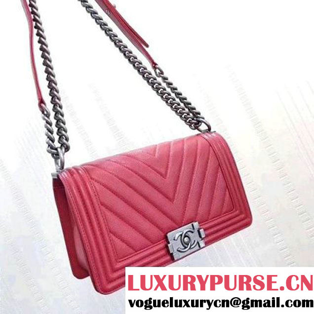 Chanel Chevron Grained Calfskin Medium Boy Flap Bag Red 2017 (KN-7111029 )