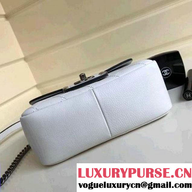Chanel Grained Calfskin Archi Chic Flap Bag A57217 White 2018 (Aged Silver Hardware) (1A111-8013102 )
