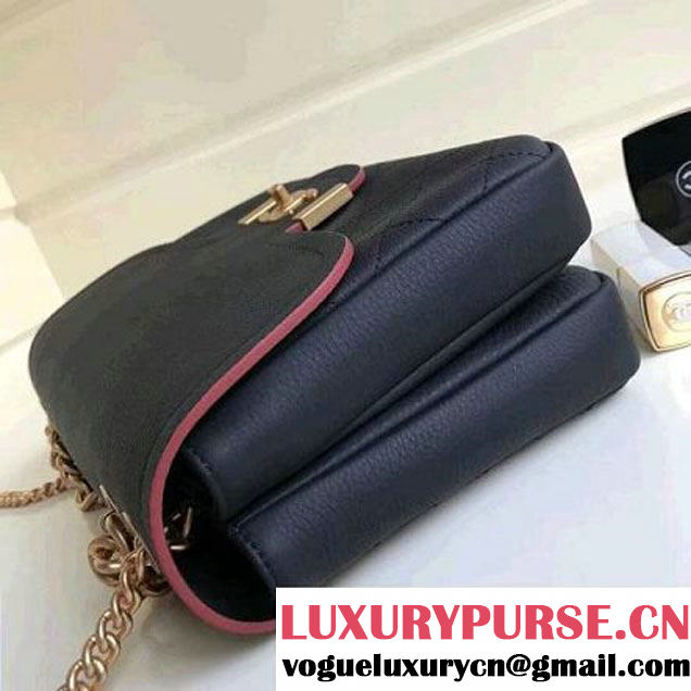 Chanel Grained Calfskin Medium Archi Chic Flap Bag  Black 2018 (Aged Gold Hardware) (1A111-8013103 )