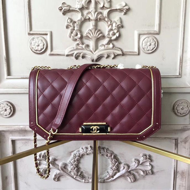 Chanel CC Clasp Medium 25cm Flap Bag Lambskin Metallic Leather Satchel Bag Metiers D’Art Pre-Fall 2017 Collection Burgundy