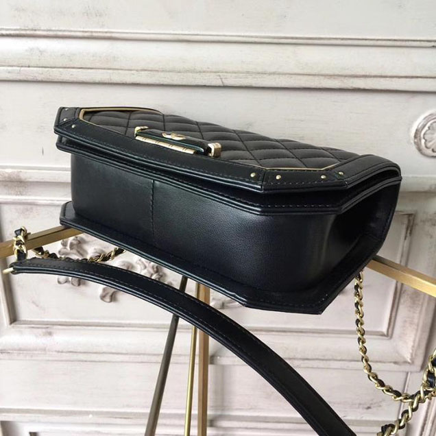 Chanel CC Clasp Small 20cm Flap Bag Lambskin Metallic Leather Satchel Bag Metiers D’Art Pre-Fall 2017 Collection Black