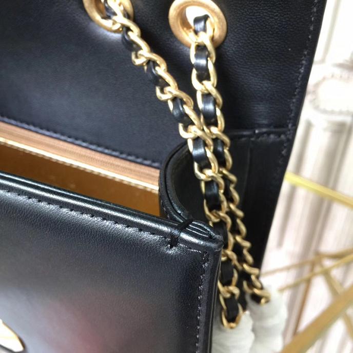 Chanel CC Clasp Small 20cm Flap Bag Lambskin Metallic Leather Satchel Bag Metiers D’Art Pre-Fall 2017 Collection Black