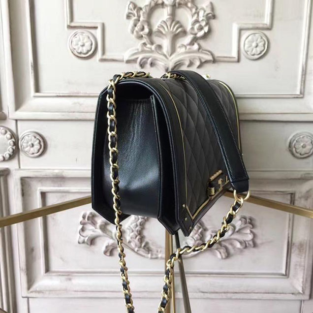 Chanel CC Clasp Medium 25cm Flap Bag Lambskin Metallic Leather Satchel Bag Metiers D’Art Pre-Fall 2017 Collection Black