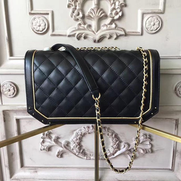 Chanel CC Clasp Medium 25cm Flap Bag Lambskin Metallic Leather Satchel Bag Metiers D’Art Pre-Fall 2017 Collection Black