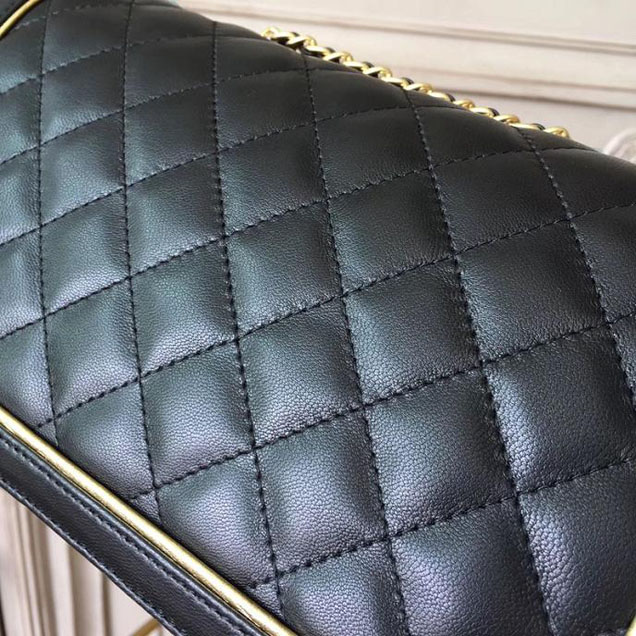 Chanel CC Clasp Medium 25cm Flap Bag Lambskin Metallic Leather Satchel Bag Metiers D’Art Pre-Fall 2017 Collection Black