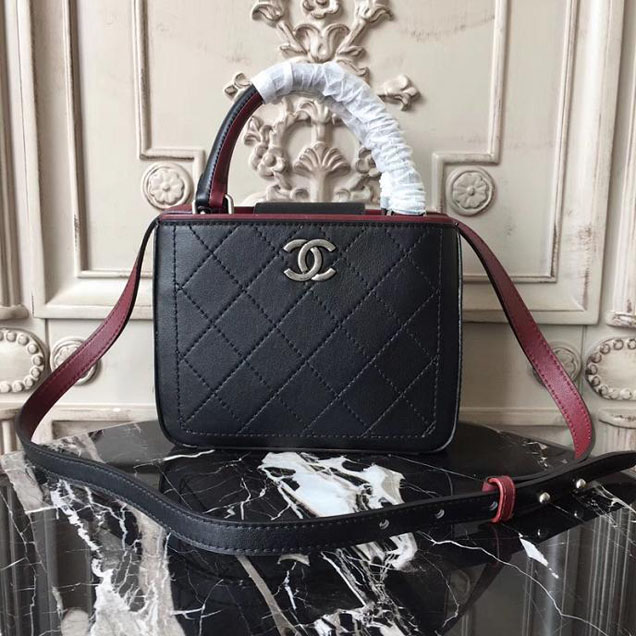 Chanel So Light Bi-Color 20cm Small Shopping Bag Bullskin Leather Fall Winter 2017 Act 2 Collection Black Burgundy