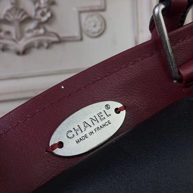 Chanel So Light Bi-Color 20cm Small Shopping Bag Bullskin Leather Fall Winter 2017 Act 2 Collection Black Burgundy