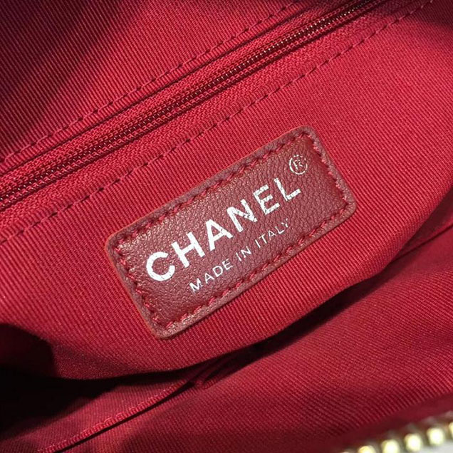 Chanel Gabrielle Hobo Bag Large 28cm Lambskin Leather Fall Winter 2017 Act 2 Collection White Black