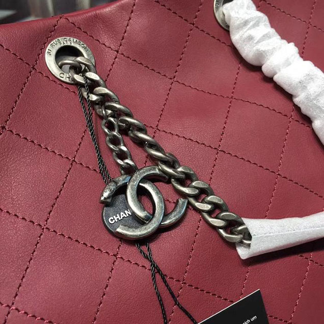 Chanel Hobo Tote Bag Large 30cm Calfskin Leather Fall Winter 2017 Act 1 Collection Burgundy