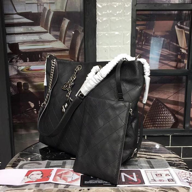 Chanel Hobo Tote Bag Large 30cm Calfskin Leather Fall Winter 2017 Act 1 Collection Black