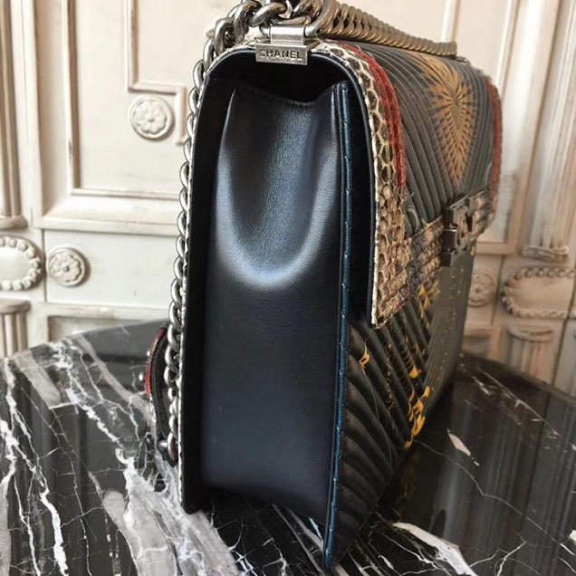 Chanel Flap Shoulder Chevron Bag 28cm Python Lambskin Leather Fall Winter 2017 Act 2 Collection Black
