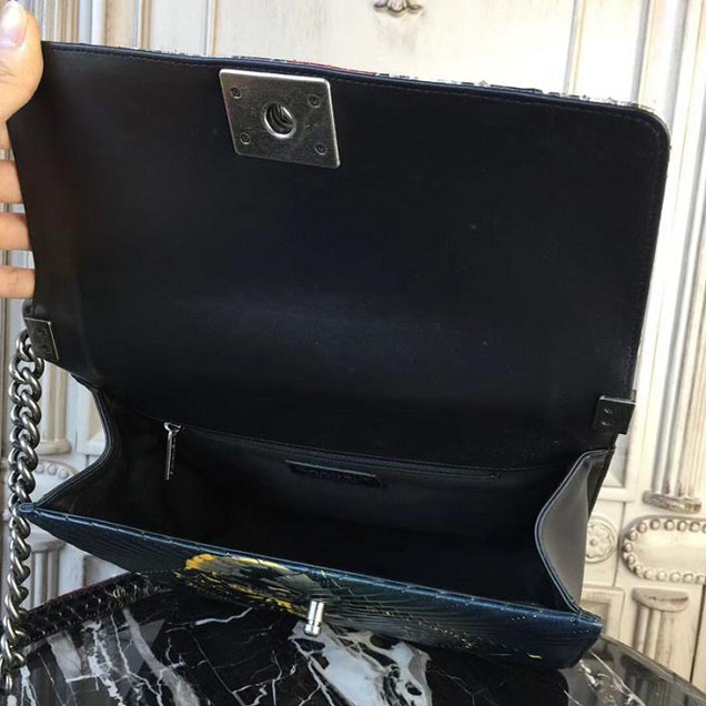 Chanel Flap Shoulder Chevron Bag 28cm Python Lambskin Leather Fall Winter 2017 Act 2 Collection Black