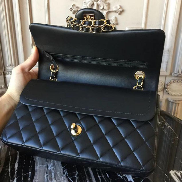Chanel Classic Flap Bag Medium 25cm Lambskin Leather Fall Winter 2017 Act 2 Collection Black
