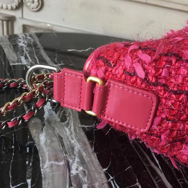 Chanel Tweed Gabrielle Hobo 28cm Bag Lambskin Leather Metiers D’Art Pre-Fall 2017 Collection Red