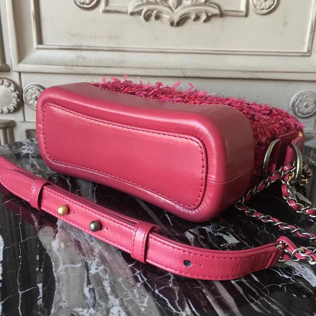 Chanel Tweed Gabrielle Hobo 20cm Bag Lambskin Leather Metiers D’Art Pre-Fall 2017 Collection Red