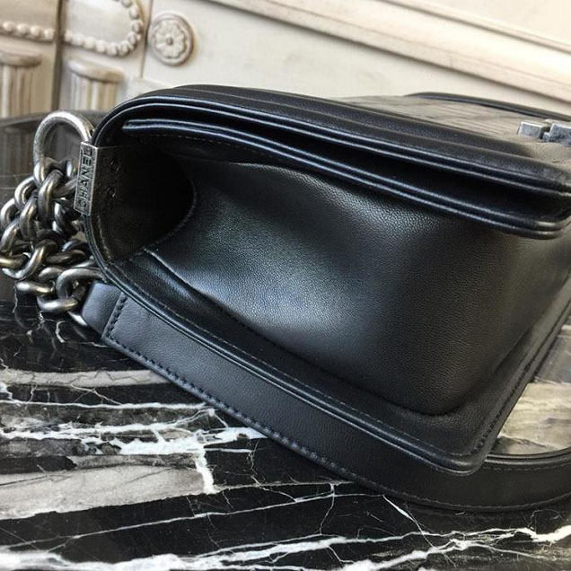 Chanel Boy 25cm Bag Crocodile Pattern and Lambskin Leather Antique Silver Hardware Cruise 2018 Collection Black