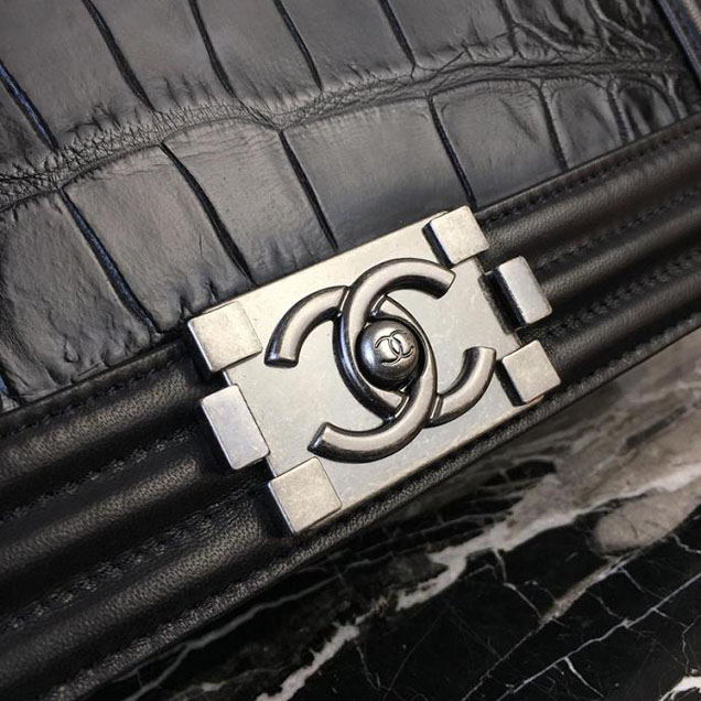 Chanel Boy 25cm Bag Crocodile Pattern and Lambskin Leather Antique Silver Hardware Cruise 2018 Collection Black