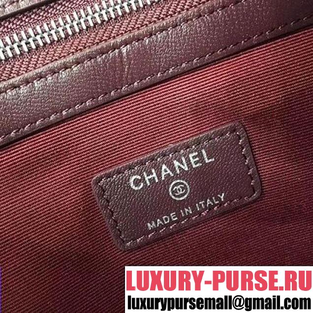 Chanel Chevron Grained Calfskin Small Pouch Black (Silver-tone Metal) (ZMD-8031228 )