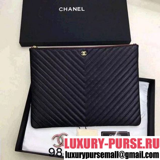 Chanel Chevron Grained Calfskin Large Pouch Black (Gold-tone Metal) (ZMD-8031225 )