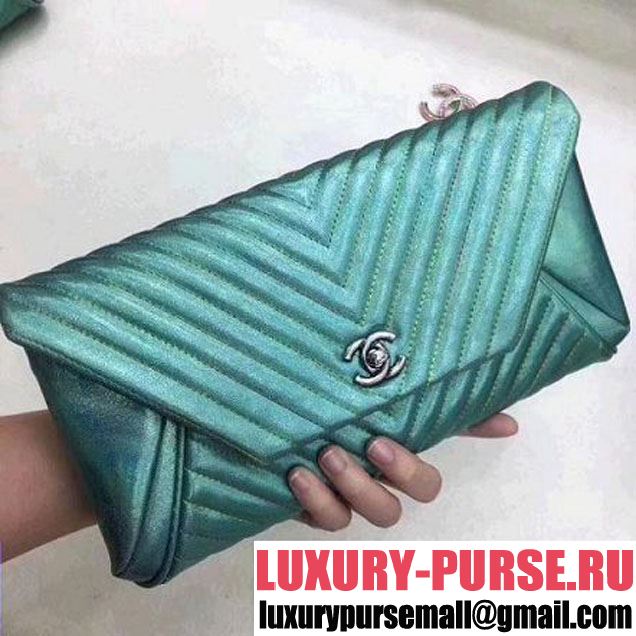 Chanel Chevron Iridescent Lambskin Clutch Bag A98558 Green (Aged Silver Metal) (ZMD-8031218 )