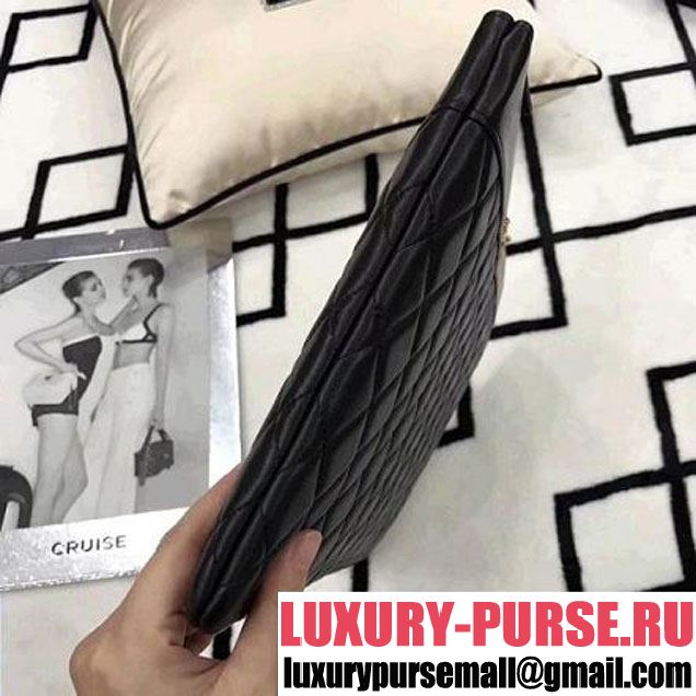 Chanel  Quilting Lambskin Large Pouch Black (LZ-8031318 )