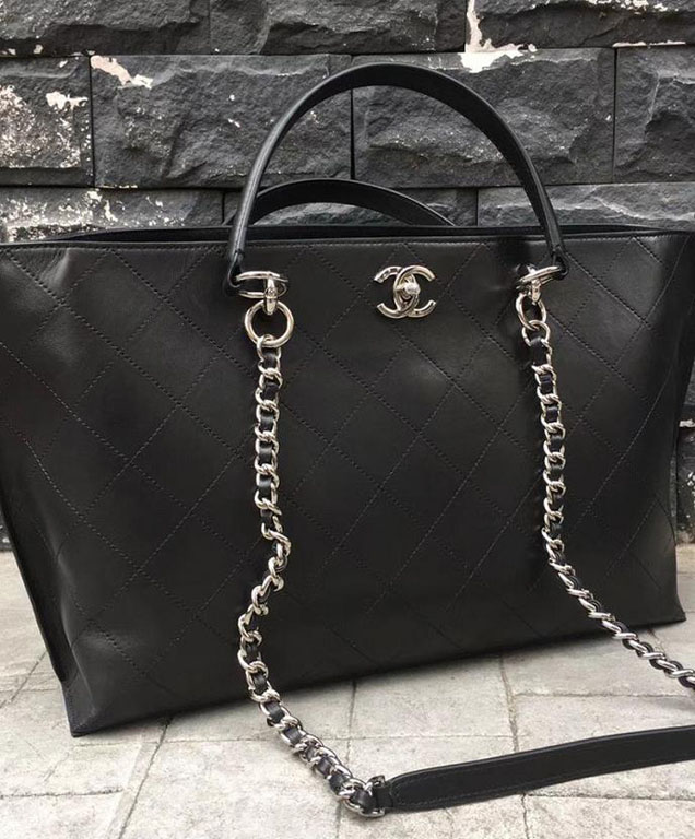 Chanel Tote Bag Black