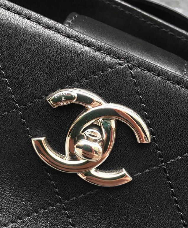 Chanel Tote Bag Black