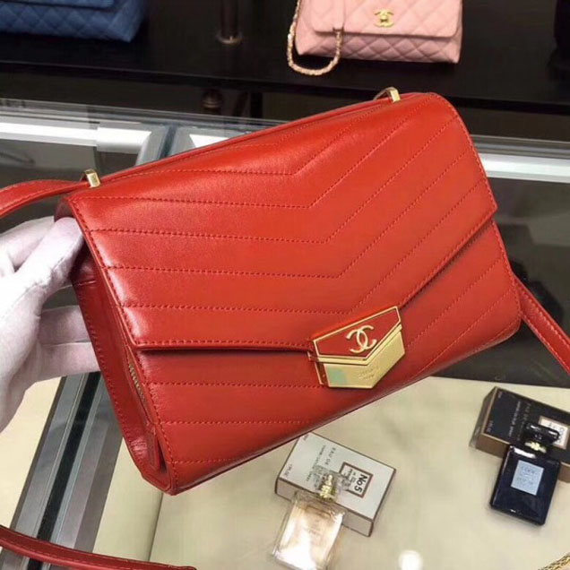 Chanel Chevron Calfskin Small Flap Bag A57491 Red 2018 Collection