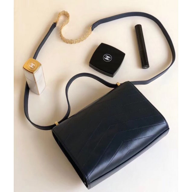 Chanel Chevron Calfskin Gold-Tone Metal Mini Flap Bag A57490 Navy Blue 2018