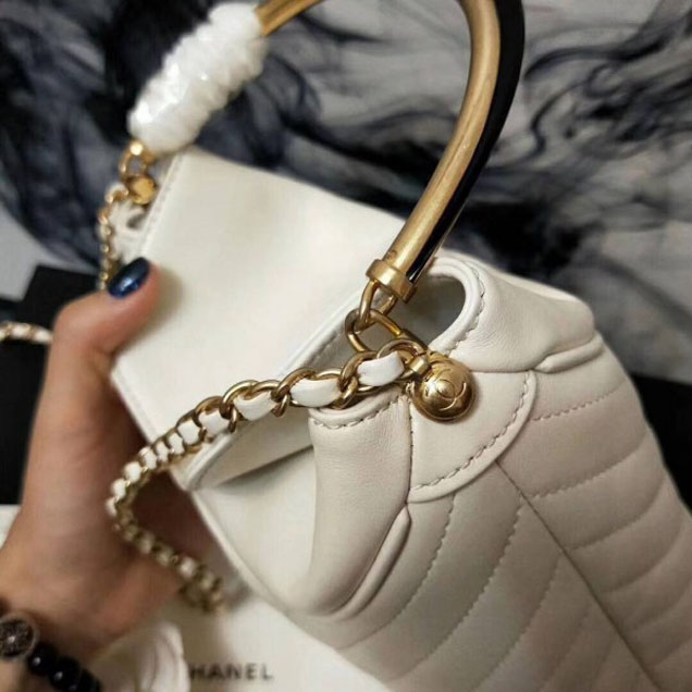 Chanel Chevron Lambskin Handle with Chic Bucket Bag A57861 White 2018 Collection