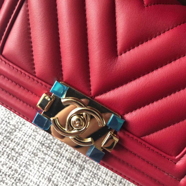 Chanel Shine Gold Hardware Boy Chevron Flap Small Bag Dark Red