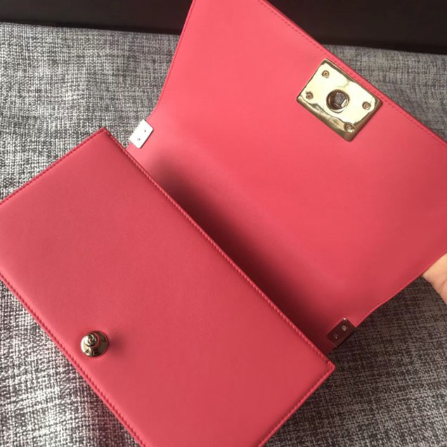 Chanel Shine Gold Hardware Boy Chevron Flap Medium Bag Dark Pink