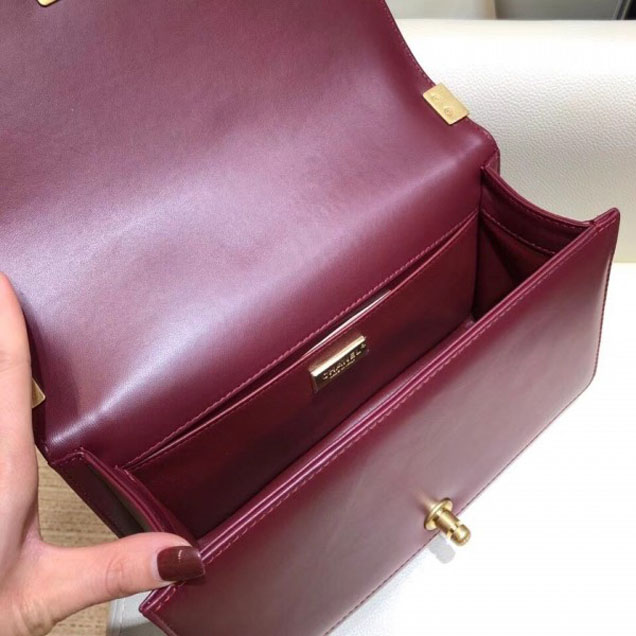 Chanel Lizard Pattern Boy Flap Shoulder Medium Bag Burgundy
