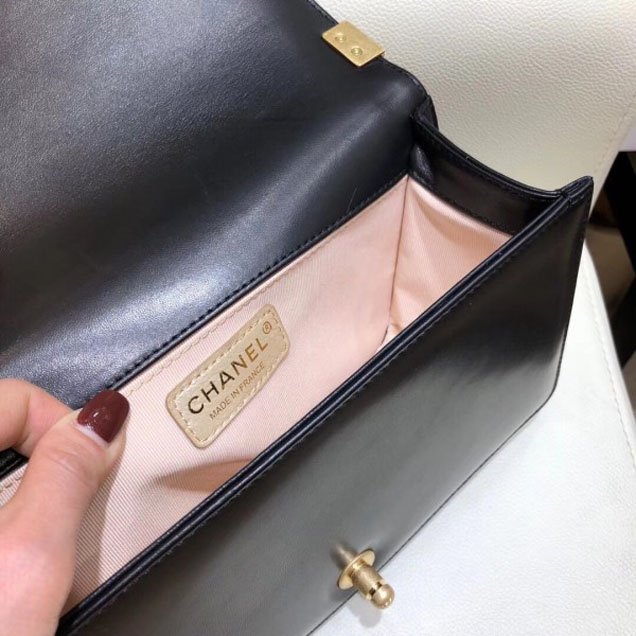 Chanel Tweed Boy Flap Shoulder Medium Bag 2018