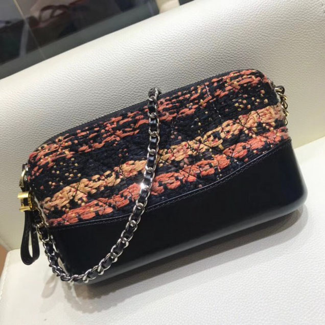 Chanel Gabrielle Clutch With Chain Bag A94505 Tweed/Calfskin Black 2018
