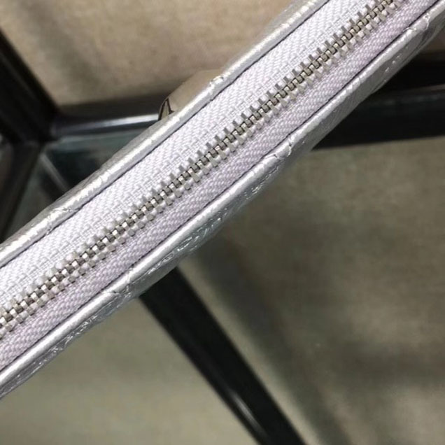Chanel Metallic Aged Lambskin Large Pouch Clutch Bag Silver 2018