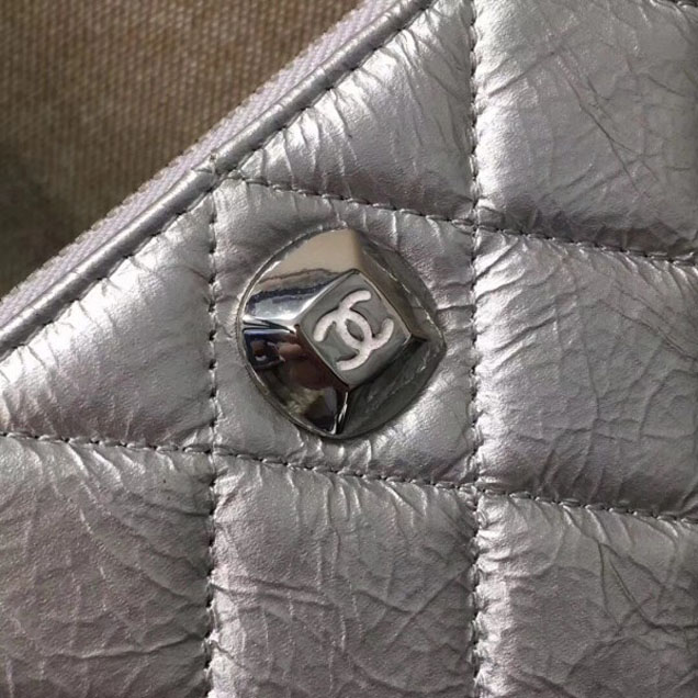 Chanel Metallic Aged Lambskin Large Pouch Clutch Bag Silver 2018