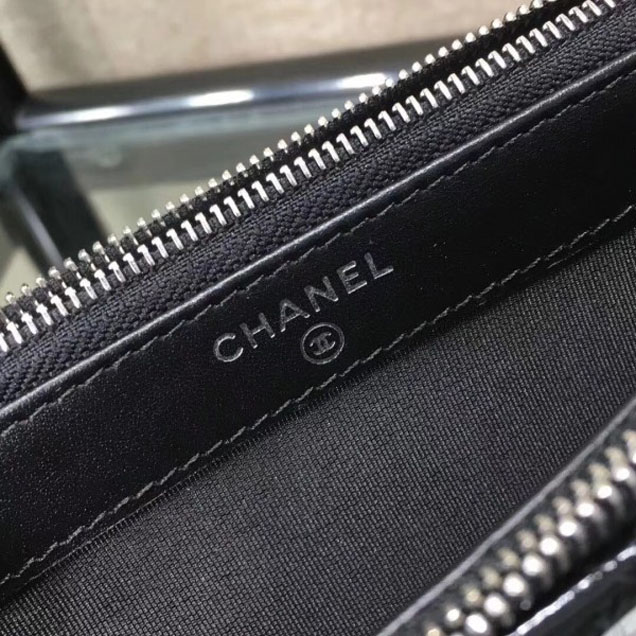 Chanel Metallic Aged Lambskin Clutch Bag with Chain A84509 Black 2018